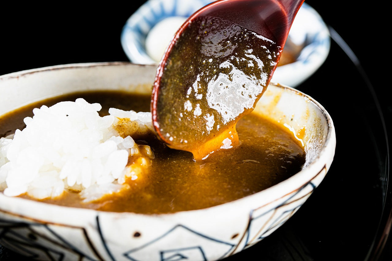 匠 特製さらさらカレー(1人前) – 日本料理匠の「匠特製さらさらカレー